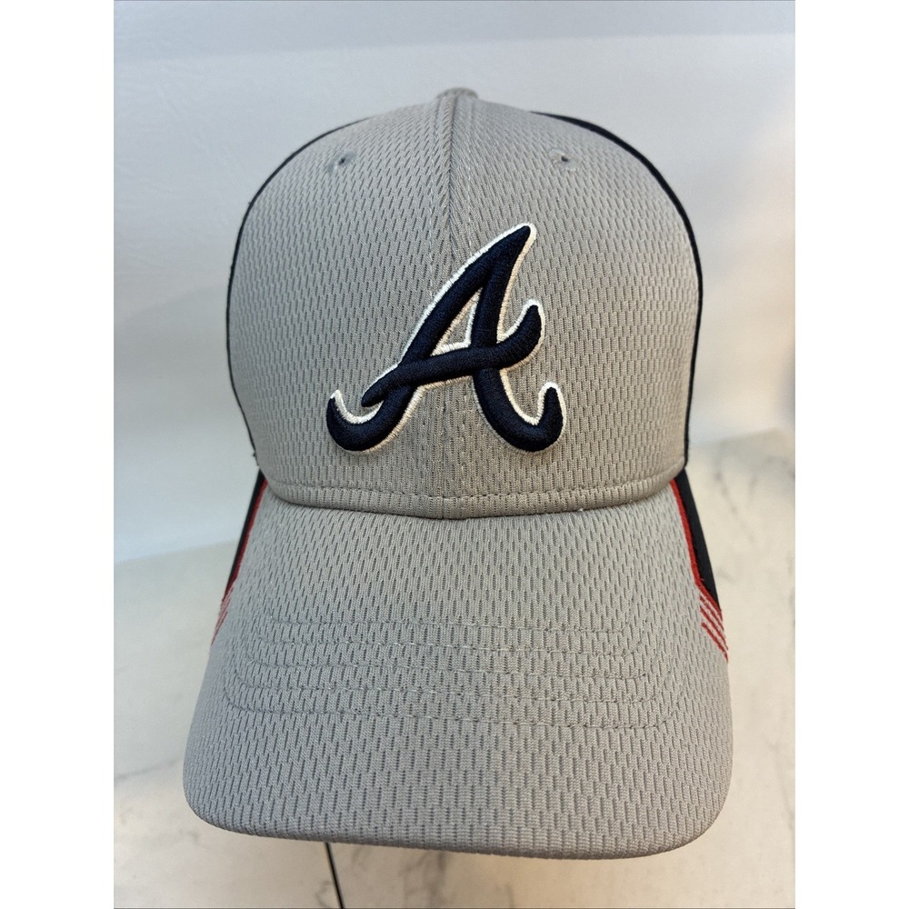 New Era Atlanta‎ Braves MLB 39TWENTY Medium/Large Hat Cap